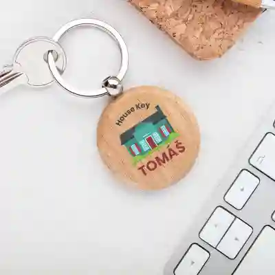 Personalizovaný dřevěný přívěsek na klíče - domov