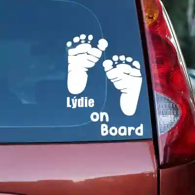 Samolepky dítě v autě se jménem dítěte