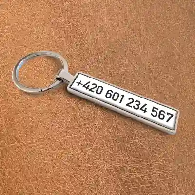 Personalizovaná klíčenka - Bílý telefonní číslo