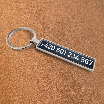 Personalizovaná klíčenka - „Černé telefonní číslo