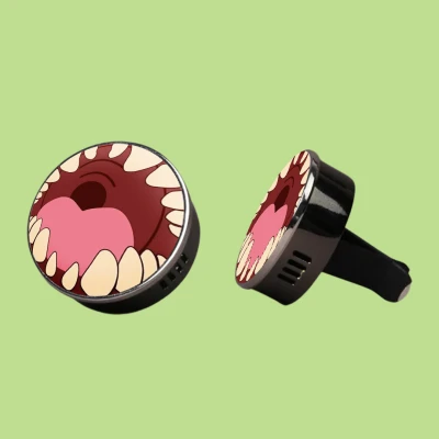 Parfémovaný kovový osvěžovač do auta - Stitch