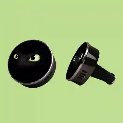 Kovový voňavý osvěžovač vzduchu - Toothless