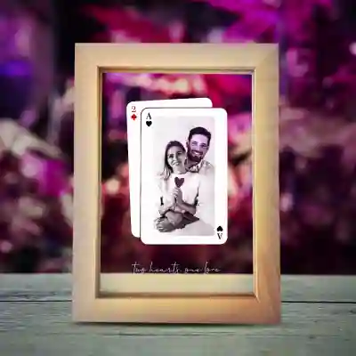 Světelný fotorámeček - 2 Hearts Cards