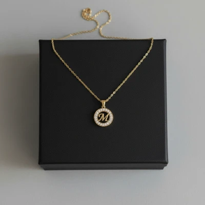 Personalizovaný náhrdelník s iniciálou