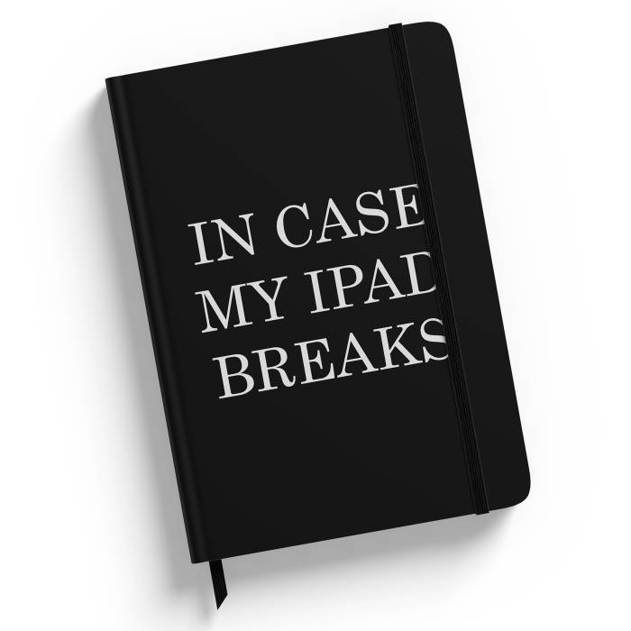 Černý notebook na zakázku