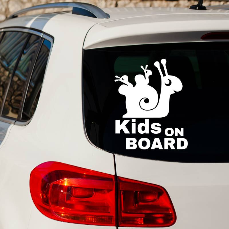 Samolepky dítě v autě se jménem dítěte Kids on Board
